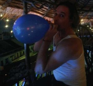 Phnom Penh-The Foreign Correspondents Club, Happy 11, and Battbong