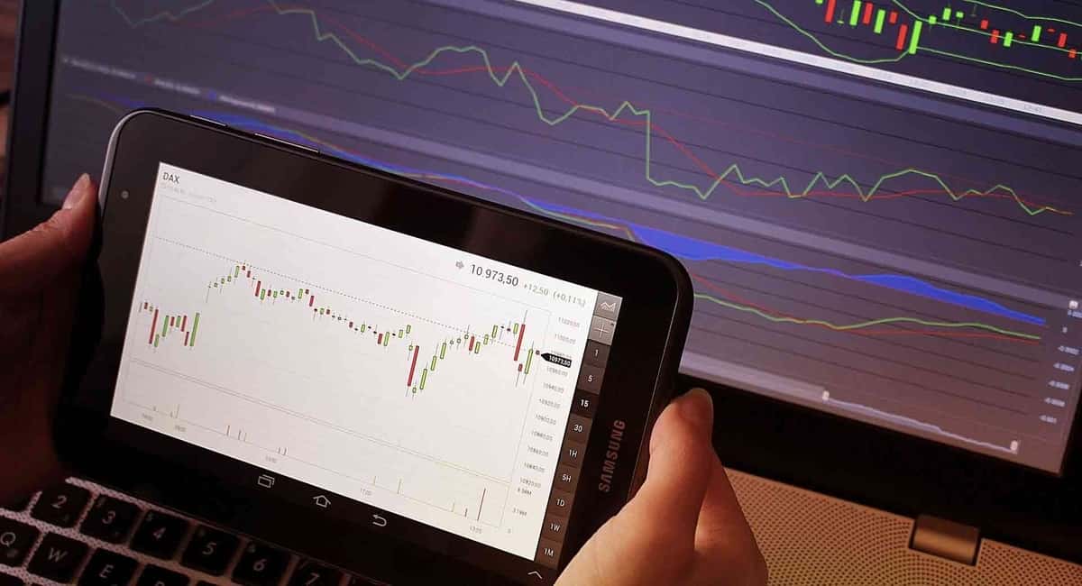 Top 5 Reasons to Adopt a Forex Trading Lifestyle!