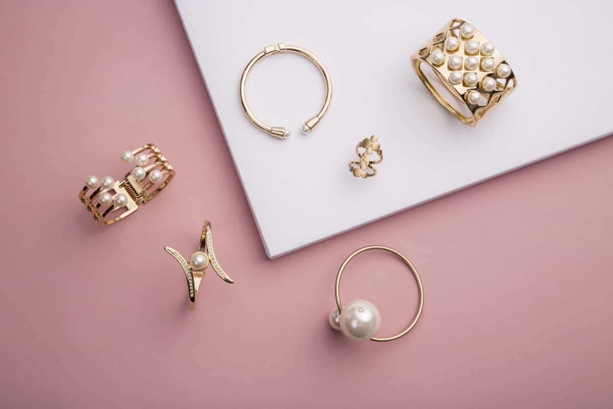 Types of gold