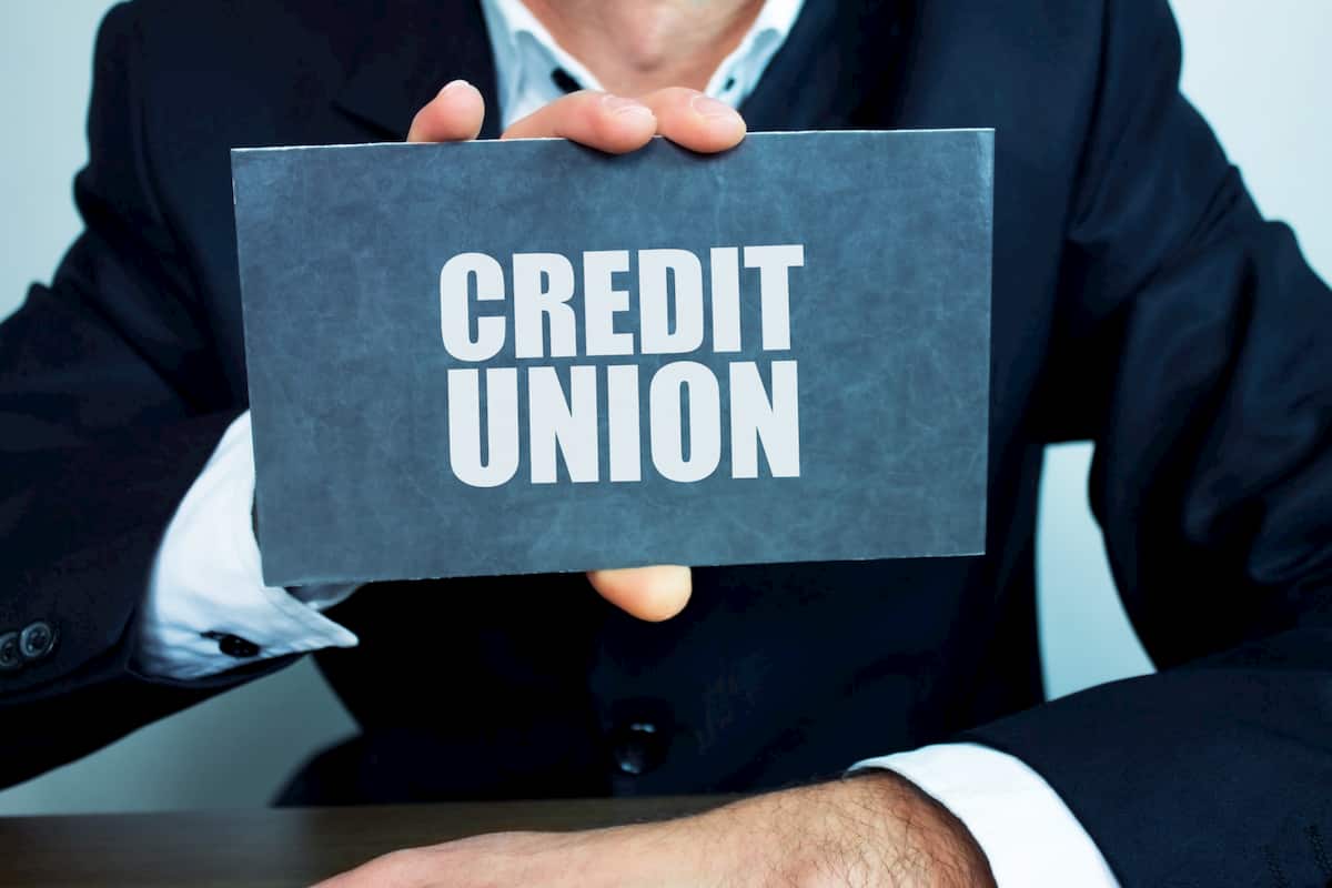 What are the benefits of a credit union