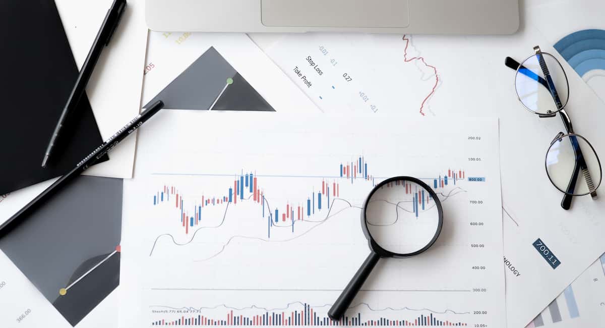 What is a remarketing campaign