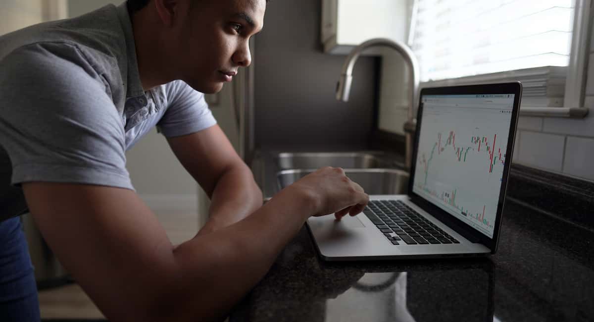 No one wants to be trapped with a bad broker