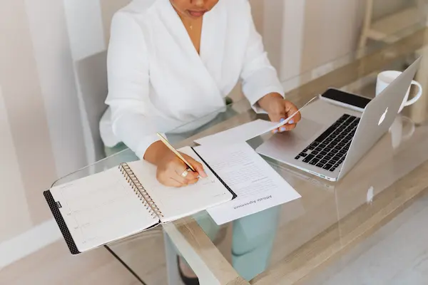 Make Sure The Lender Is Licensed